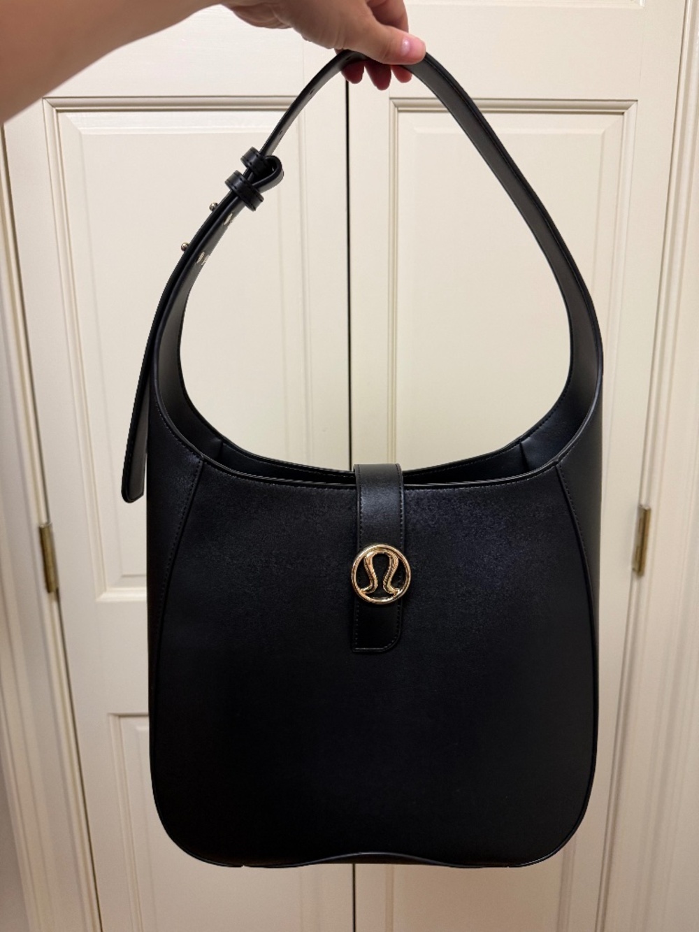 LULULEMON Shoulder Bag 8L